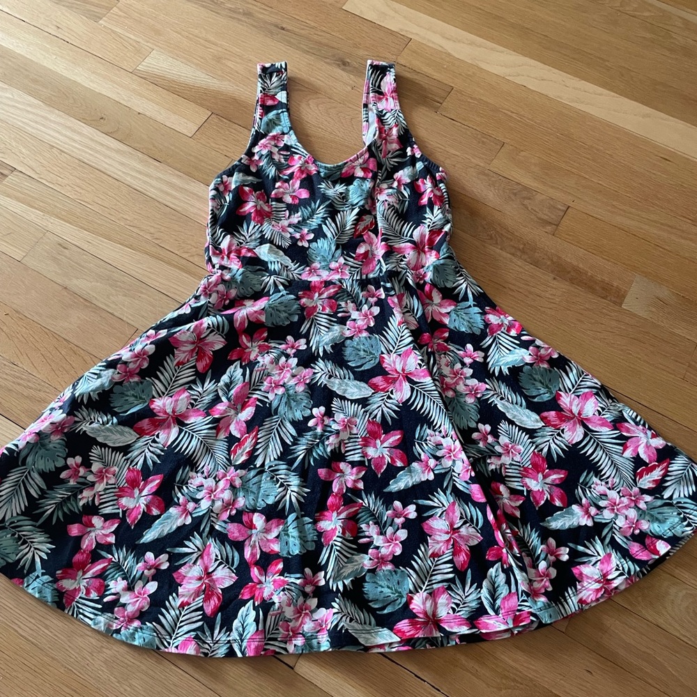 Forever21 Floral Hawaiian Skater dress